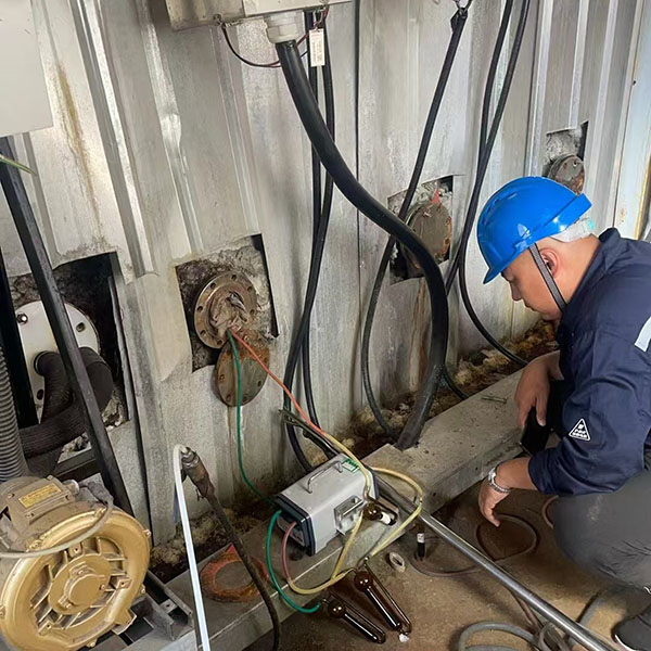 偠t�U��z�y����