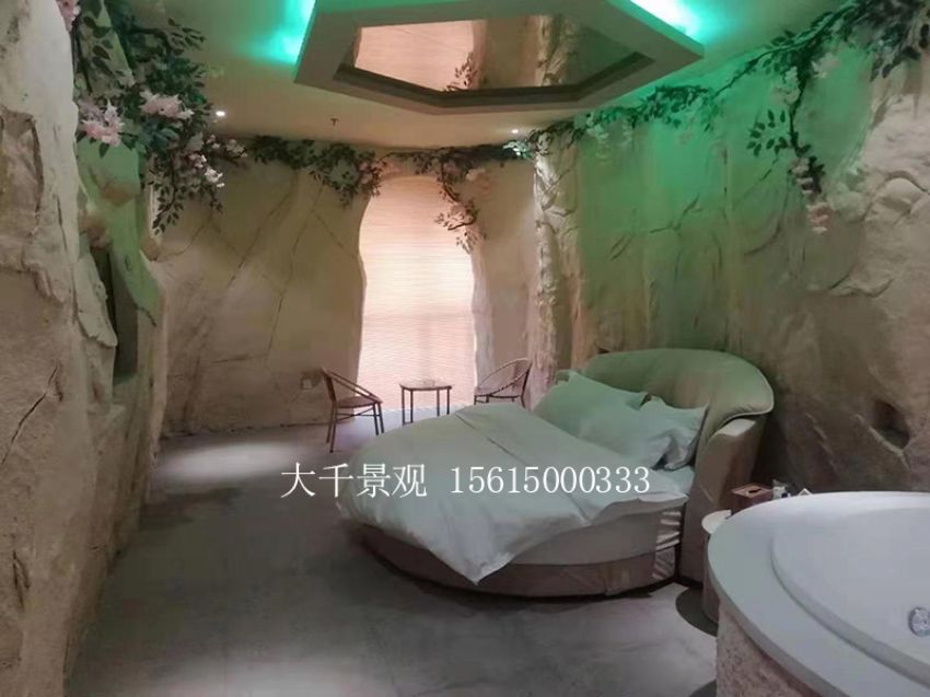 點(diǎn)擊查看詳細(xì)信息<br>標(biāo)題：綠植墻 閱讀次數(shù)：1706